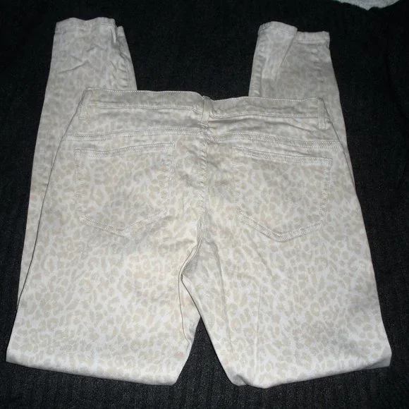 Victoria Secrets VS Siren leopard pint jeans SIZE 8 - Picture 1 of 2